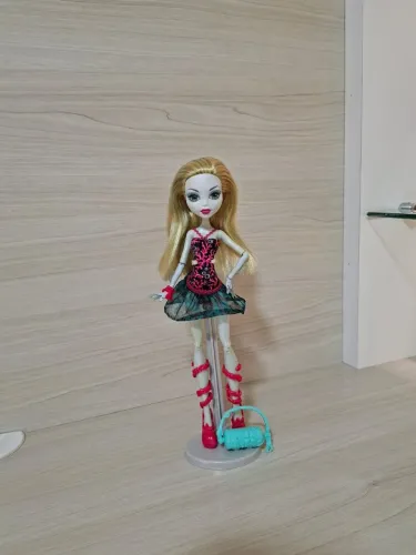 Monster High- Lagoona Blue (dance class)