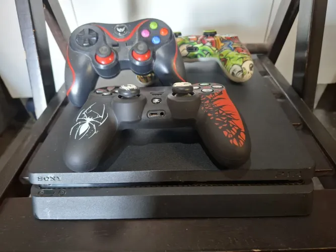 PlayStation 4