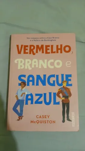 Livro Vermelho Branco e Sangue Azul