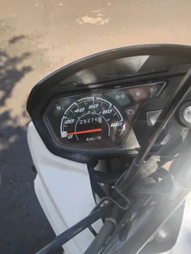 Vende se Moto Pop