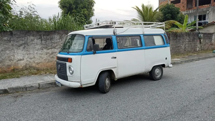 Volkswagen Kombi Standard 1.4 MI Total Flex 8V 2009