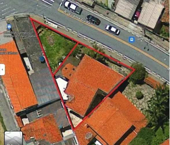 Sobrado a venda -297 m² de a construída em terreno de 450 m2 - Vila Acoreana - Poá/SP