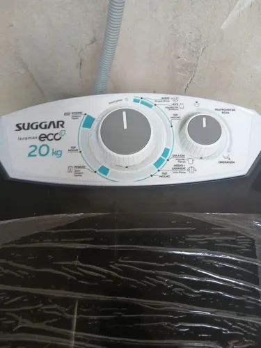 Tol vendendo esse taiquinho todo bom funcionando tudo certinho e novo 20 quilos 