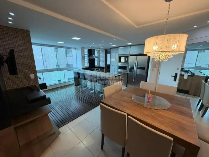 Excelente apartamento de 3 dormitórios mobiliado para locação no bairro Trindade!