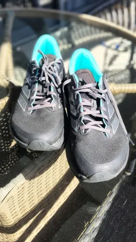 Domine a Pista: Adidas Supernova Rise 3 Edição Mercedes-Benz Preto