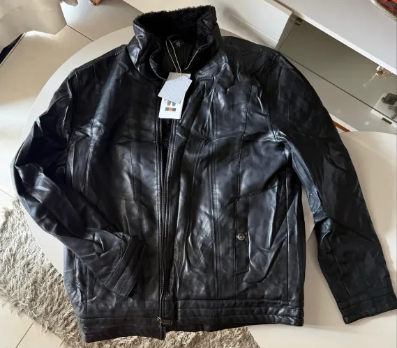 Jaqueta masculina de couro - TAM G