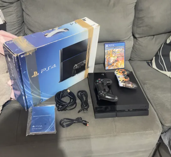 Ps4 Fat completo com caixa 