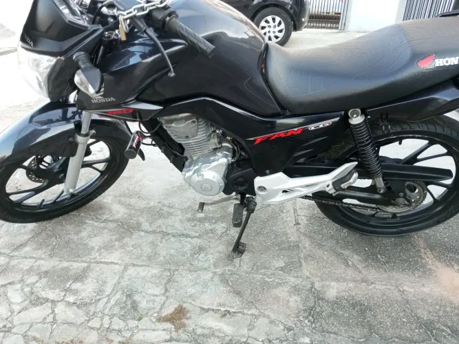 Moto impecável conservadíssima
