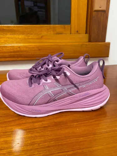 Asics Gel Cumulus 27 tamanho 36