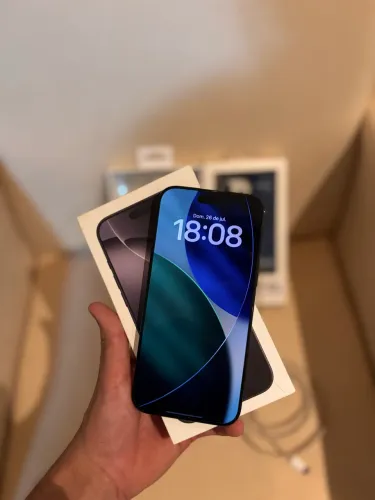 [VENDO] IPhone 16 Pro Max 256gb em até 10x sem juros 