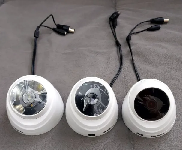 OPORTUNIDADE- 3 Câmeras Intelbras VHL 1220 D Dome HDCVI - NOVAS SEM USO