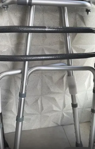 Andador 130 kg novo