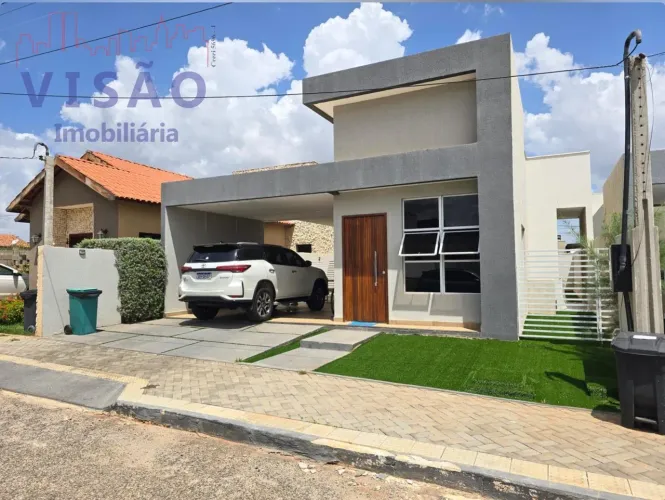 Vende-se Belíssima Casa no Condomínio Boulevard Residence