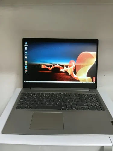 Notebook Lenovo 4gb, processador Intel Celeron, 4gb de ram, tela de 15.6 polegadas