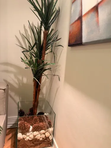 Planta artificial com vaso 