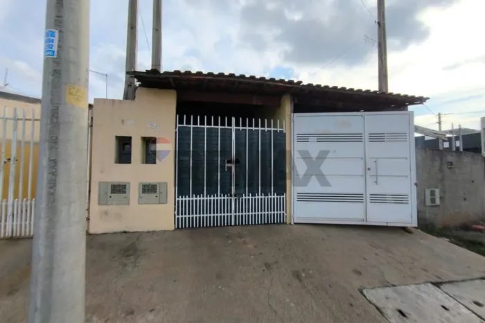 Casa Locação 1 dormitório - Vitoria Regia