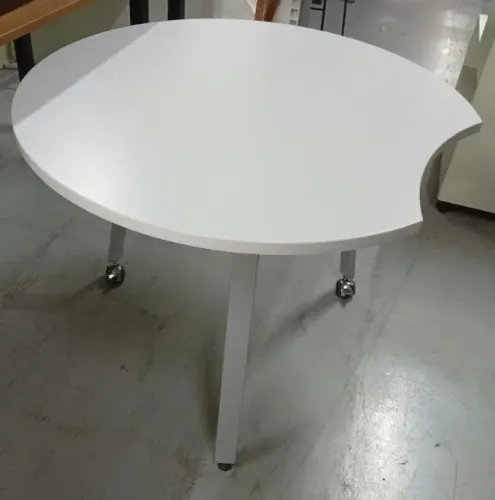 Mesa de treinamento para  escritório