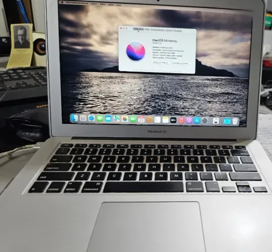 MacBook Air 13" em perfeito funcionamento - Troco por tablet Samsung