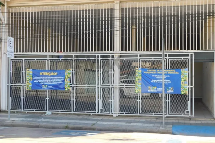 Salão Comercial em Mairinque para locação