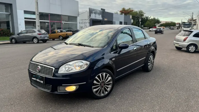Fiat Linea T-jet 1.4 16V Turbo 4P 2012