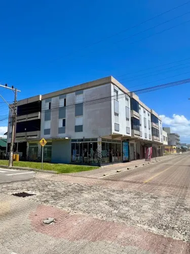 Apartamento à venda no Centro de Balneário Rincão