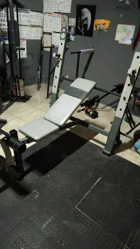 Aparelho de musculação