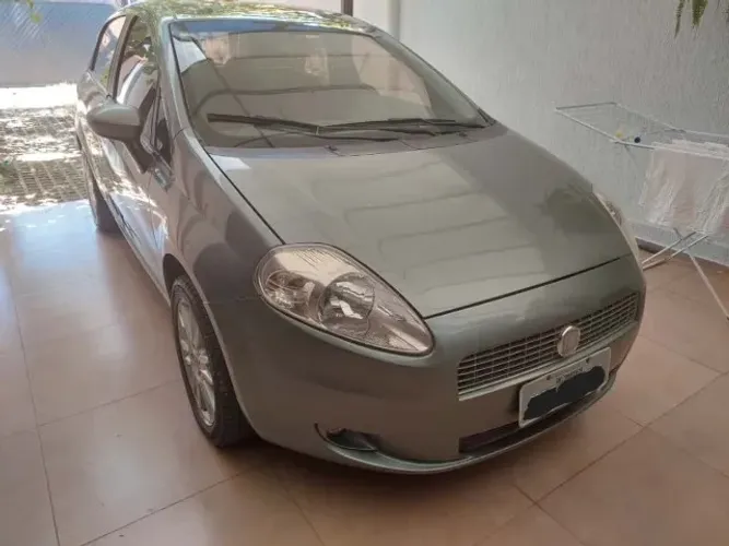 Fiat Punto Essence Dualogic 1.6 Flex 16V 5P 2011