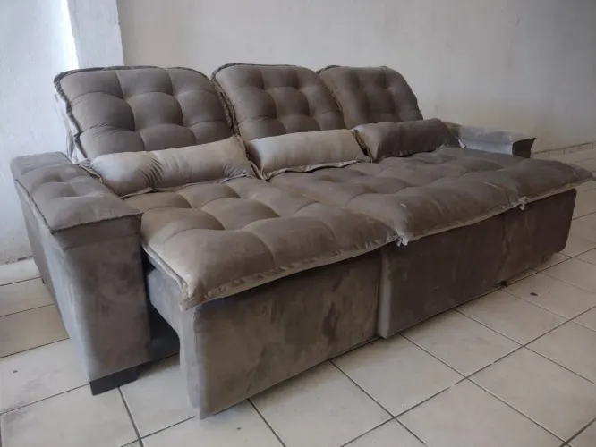 Sofá retrátil reclinavel com pillow 3 lugares revestido fibra silicone