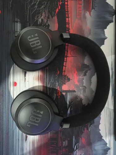 Fone de ouvido JBL Live 770NC