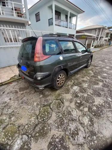 Peugeot 206 SW Escapade 1.6 16V Flex 5P 2008