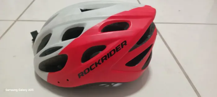 Capacete Ciclismo Rockrider Tamanho P Vermelho e Branco