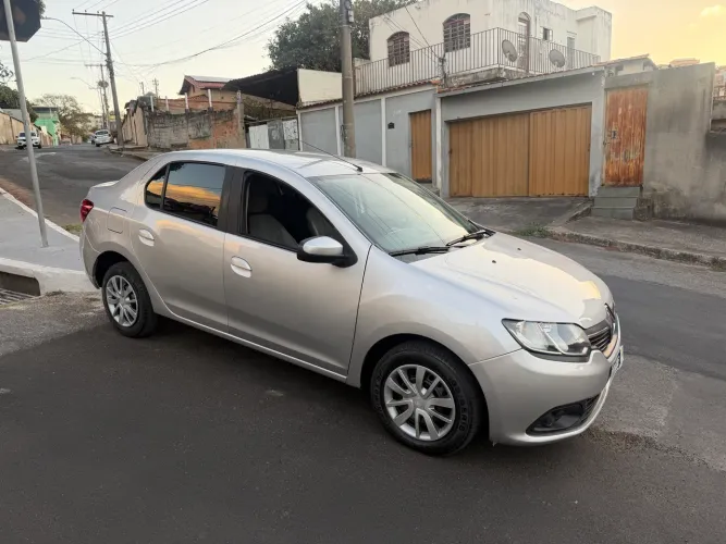 Renault Logan Expres./exp. UP Hi-flex 1.0 16V 4P 2016