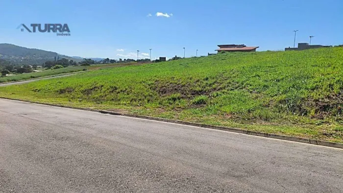Terreno à venda de 300 m² no Portal Lamis em Atibaia/SP - TE2610.