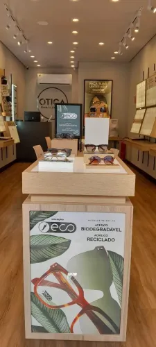 Vende-se móveis para ótica - mobiliário completo.