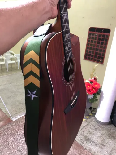 VIOLÃO SEMINOVO