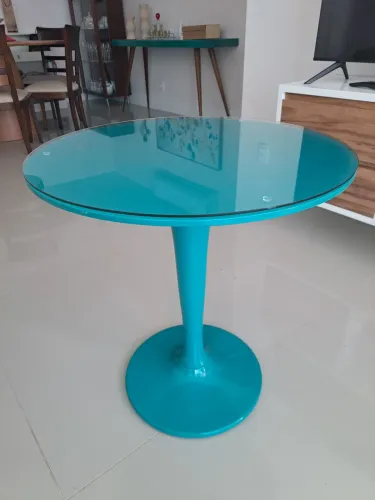 Mesa de canto Laca Azul