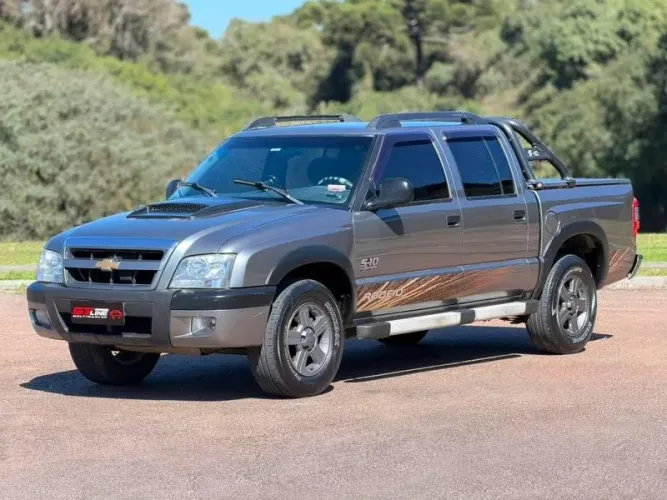 Chevrolet S10 Pick-up Rodeio 2.4 MPFI F.power CD 2011