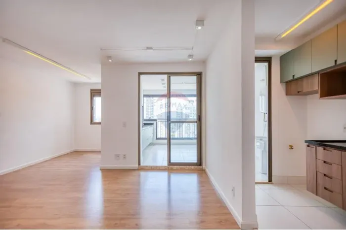 Vende-se apto na Rua Dr. Ribeiro de Almeida, 88 3 dormitórios, 1 Suíte, 83m², Varanda gour