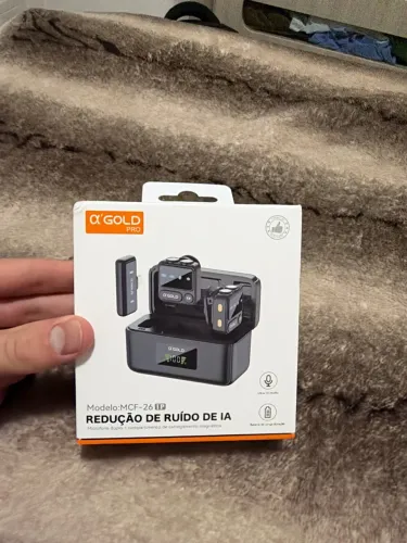 Microfone de lapela profissional e redução de ruído