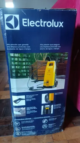 Lava jato Eletrolux (lacrado)