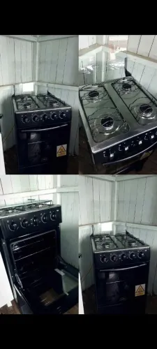 VENDE SE FOGÃO 4 BOCAS COM RELÓGIO INCLUSO