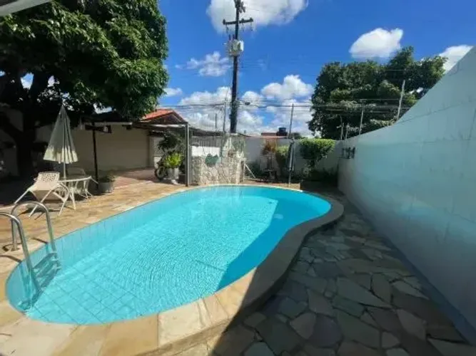 Casa em mosqueiro com piscina