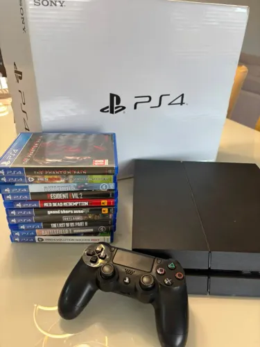 Play Station 4 PRO 500 GB + 1 controle original + 10 jogos mídia física