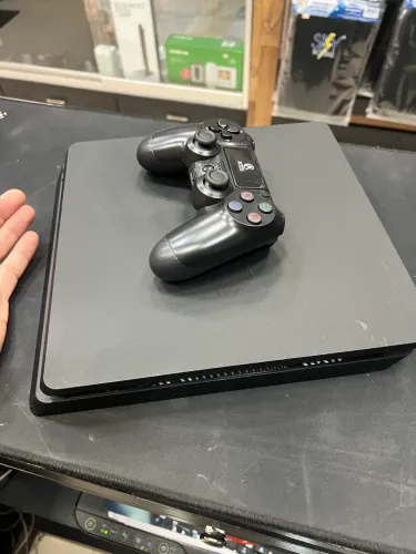 Ps4 slim desbloqueado