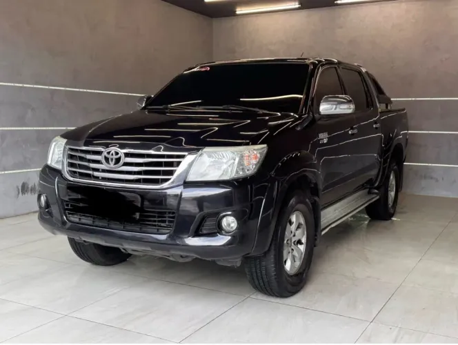 Toyota Hilux CD SRV 4X4 2.7 Flex 16V Aut. 2015