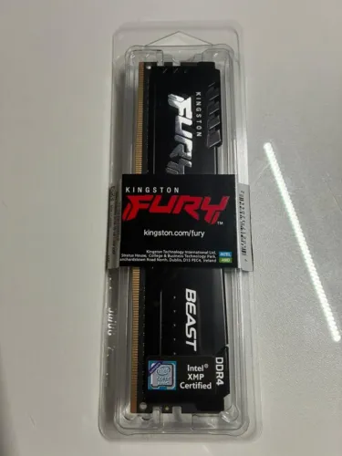 Memória ram Kingston 8gb 3200mhz CL16 Lacrada