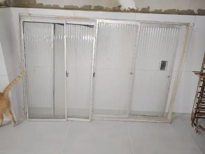 Janela alumínio 1,00 x 1,50