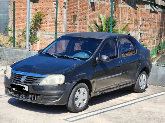 Renault Logan Authentique Hi-flex 1.0 16V 4P 2011
