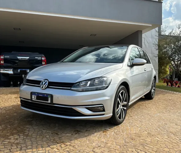Volkswagen Golf Comfort. 200 TSI 1.0 Flex 12V Aut. 2018