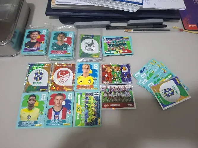 Vendo figurinhas avulsas.